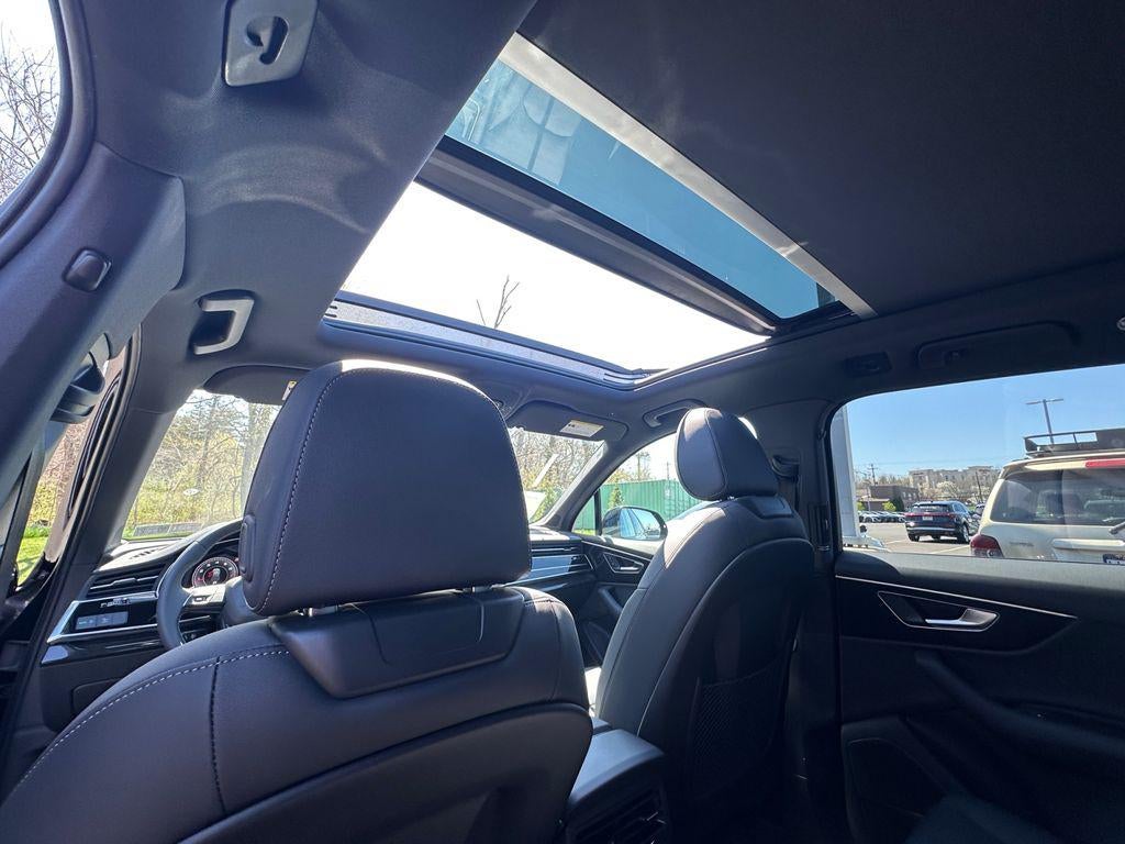 2026 Audi Q7 Premium