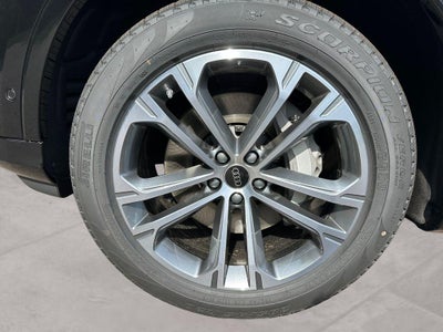 2026 Audi Q7 Premium