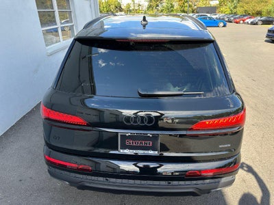 2026 Audi Q7 Premium