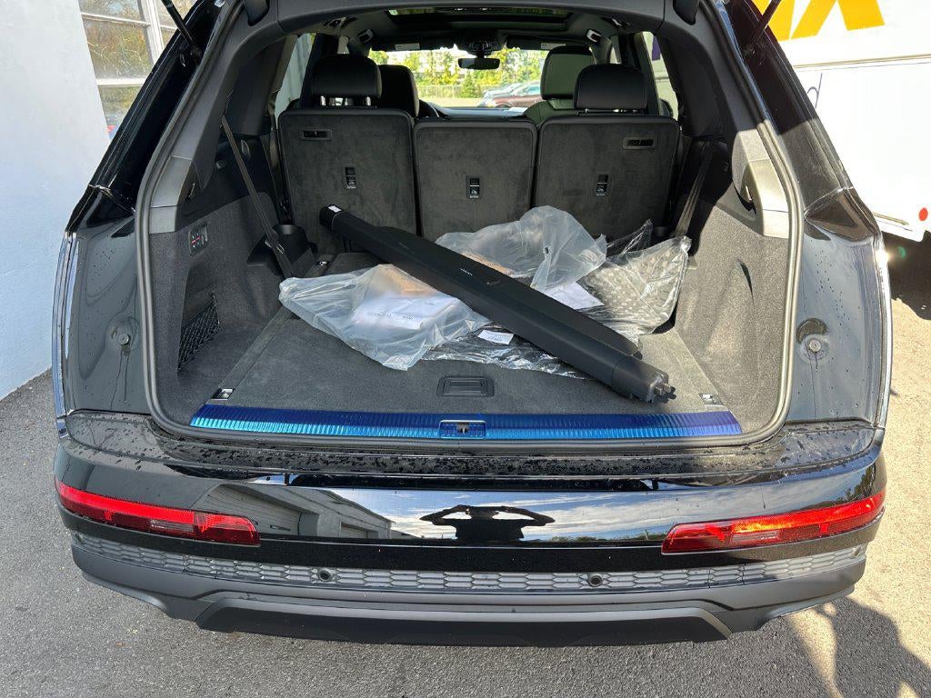 2026 Audi Q7 Premium