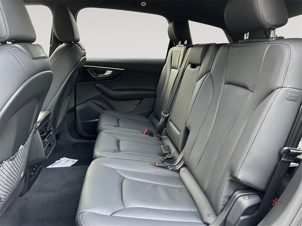 2026 Audi Q7 45 Premium quattro