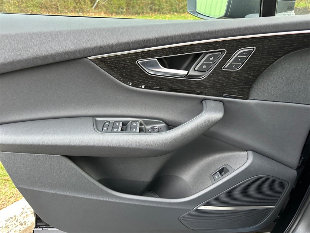 2026 Audi Q7 45 Premium quattro