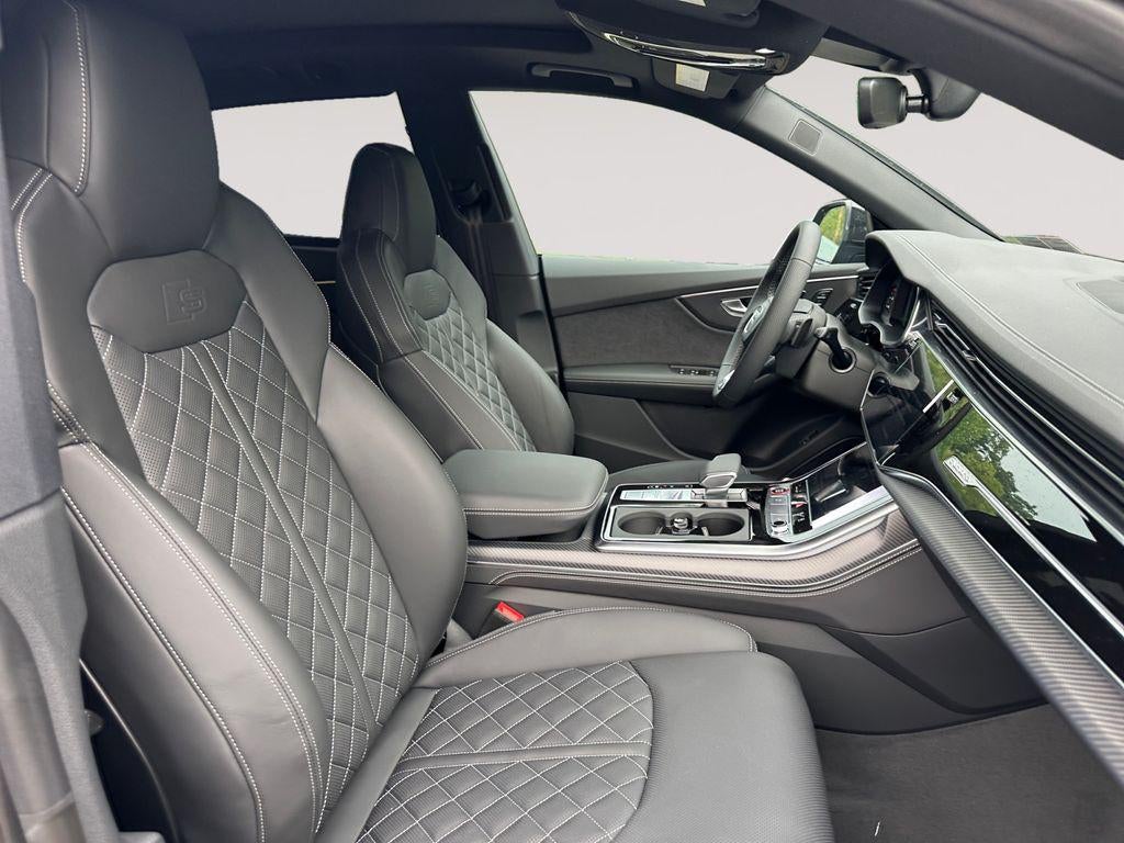 2026 Audi SQ8 Premium Plus