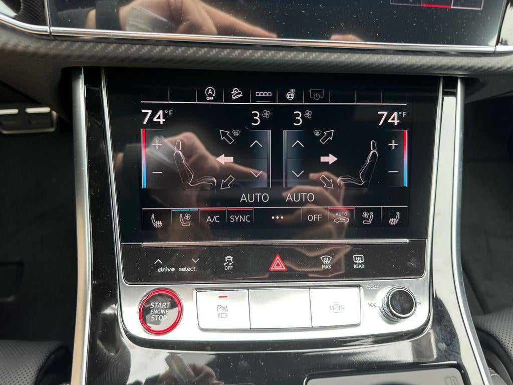 2026 Audi SQ8 Premium Plus