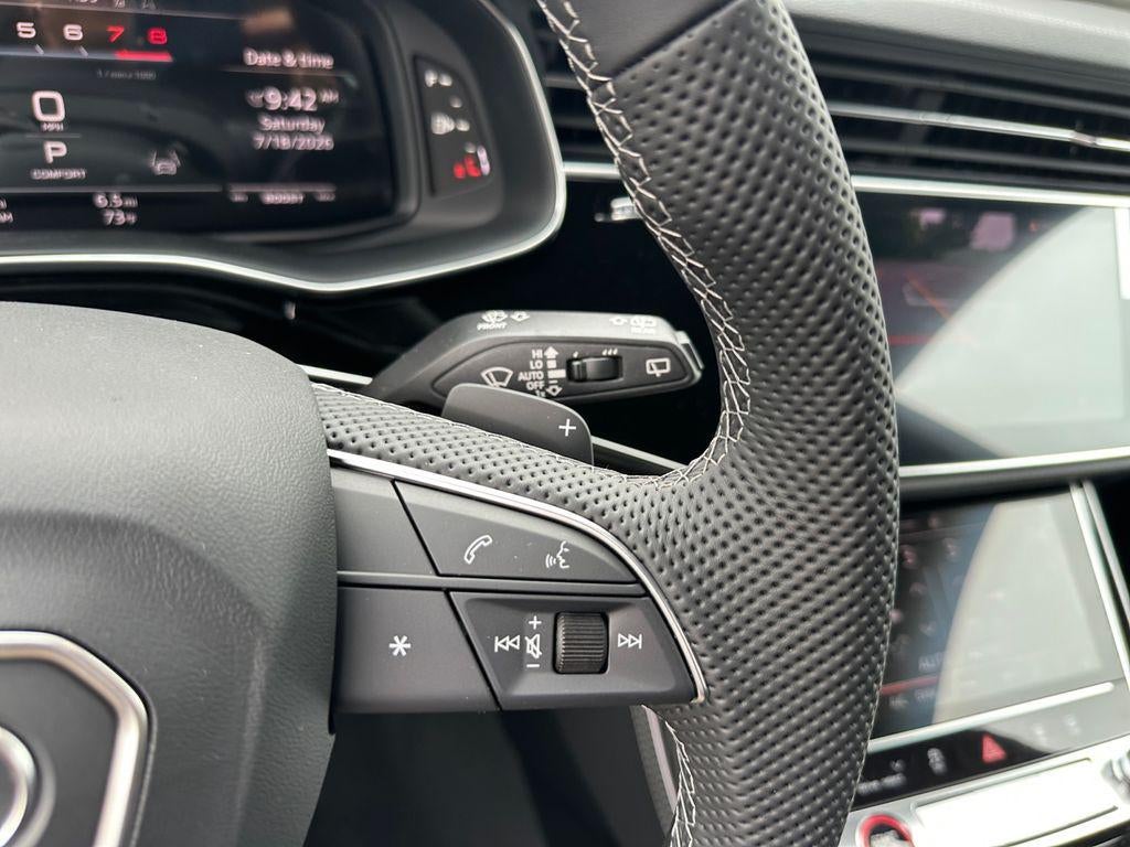 2026 Audi SQ8 Premium Plus