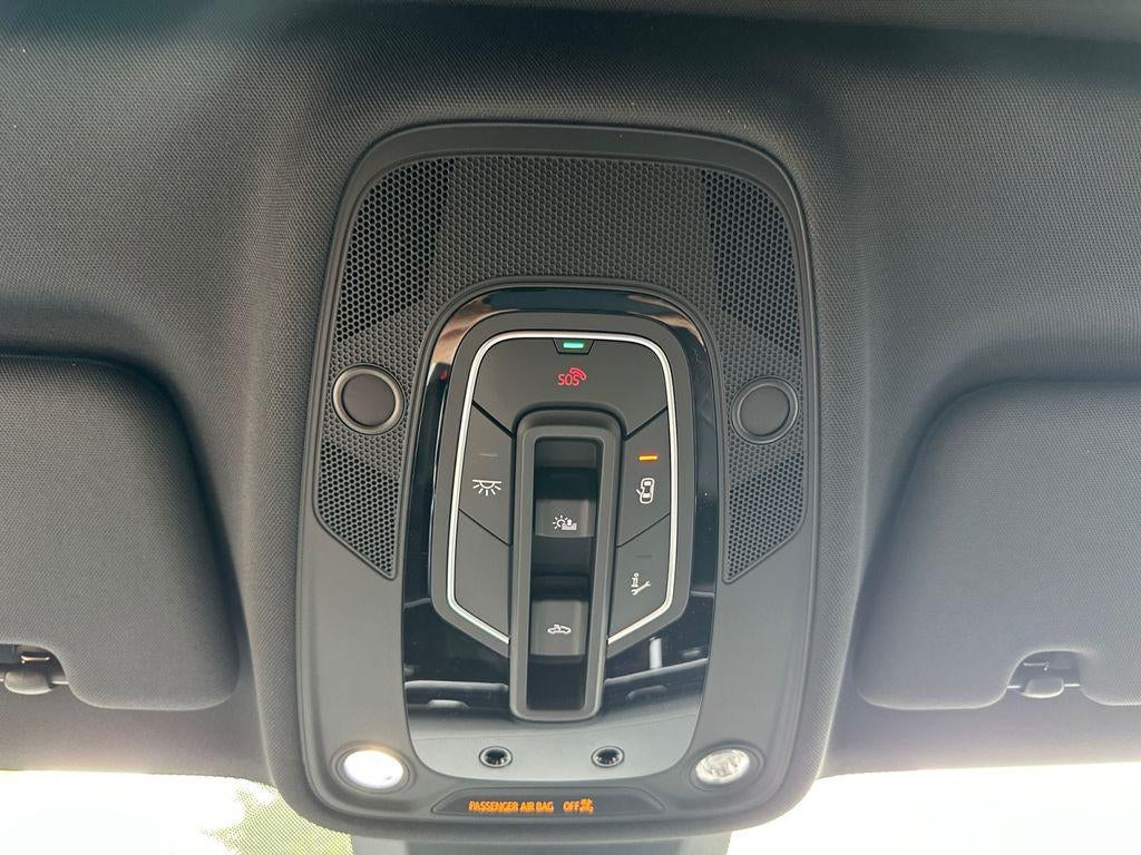 2026 Audi SQ8 Premium Plus