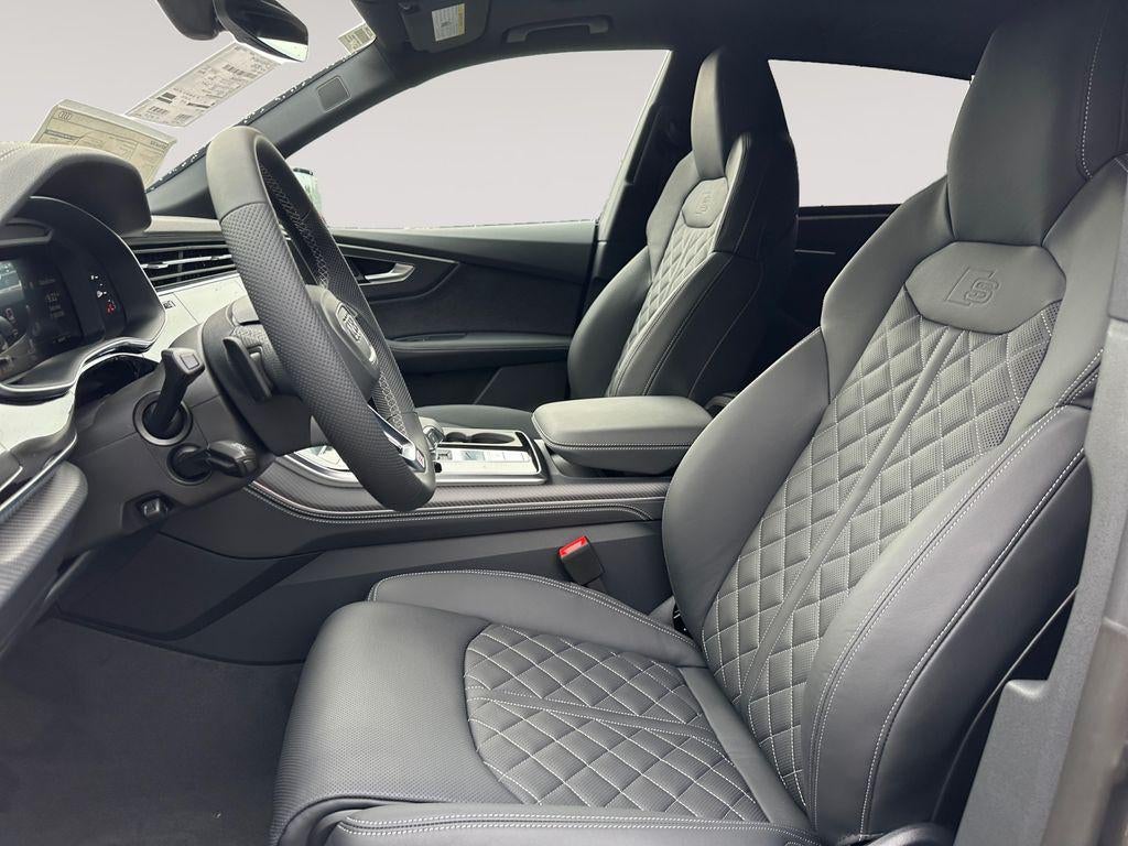 2026 Audi SQ8 Premium Plus
