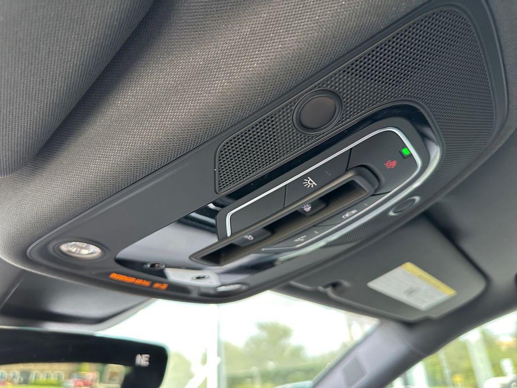 2026 Audi SQ8 Premium plus