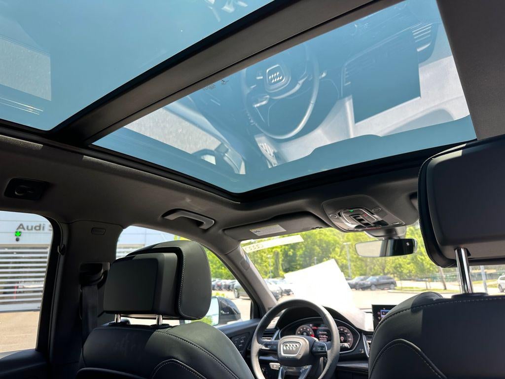 2025 Audi SQ5 Premium Plus TFSI quattro Tiptronic