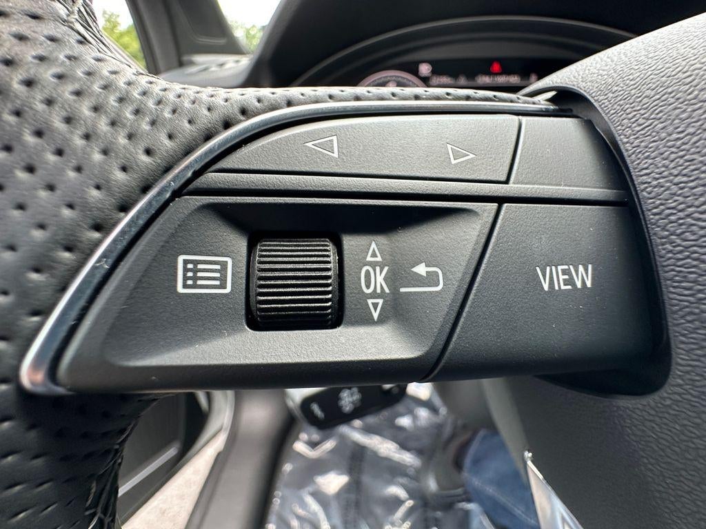 2024 Audi SQ5 Premium Plus TFSI quattro Tiptronic