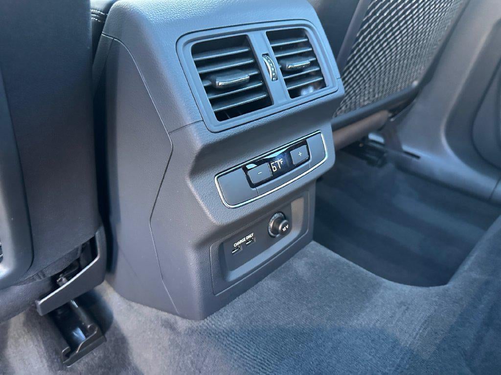 2024 Audi SQ5 Premium Plus TFSI quattro Tiptronic