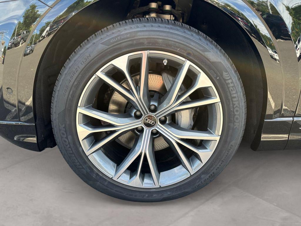 2026 Audi Q8 Premium plus