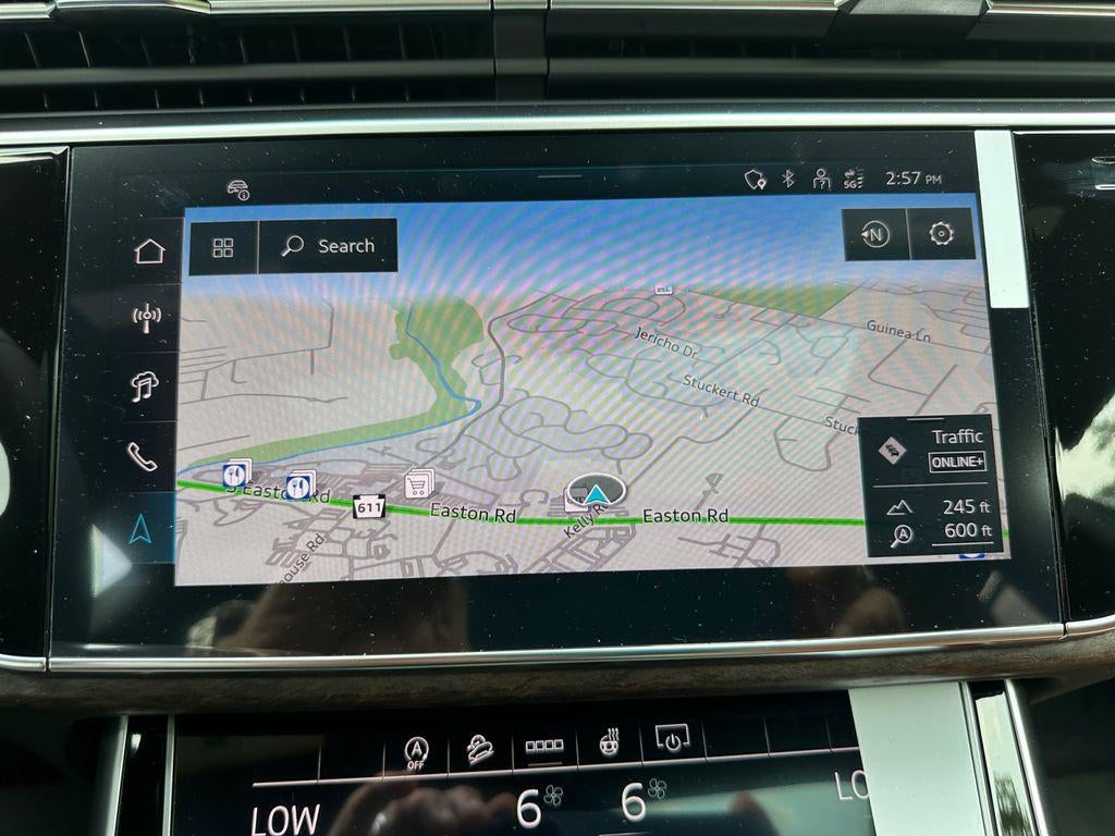 2026 Audi Q8 Premium plus