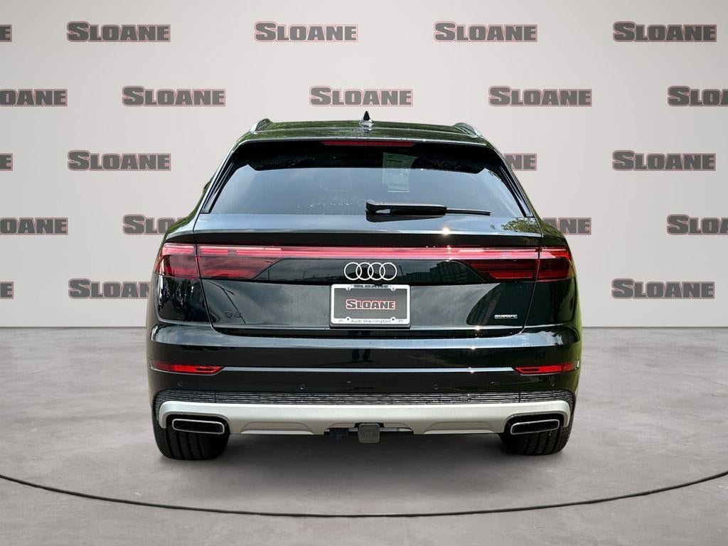 2026 Audi Q8 Premium plus