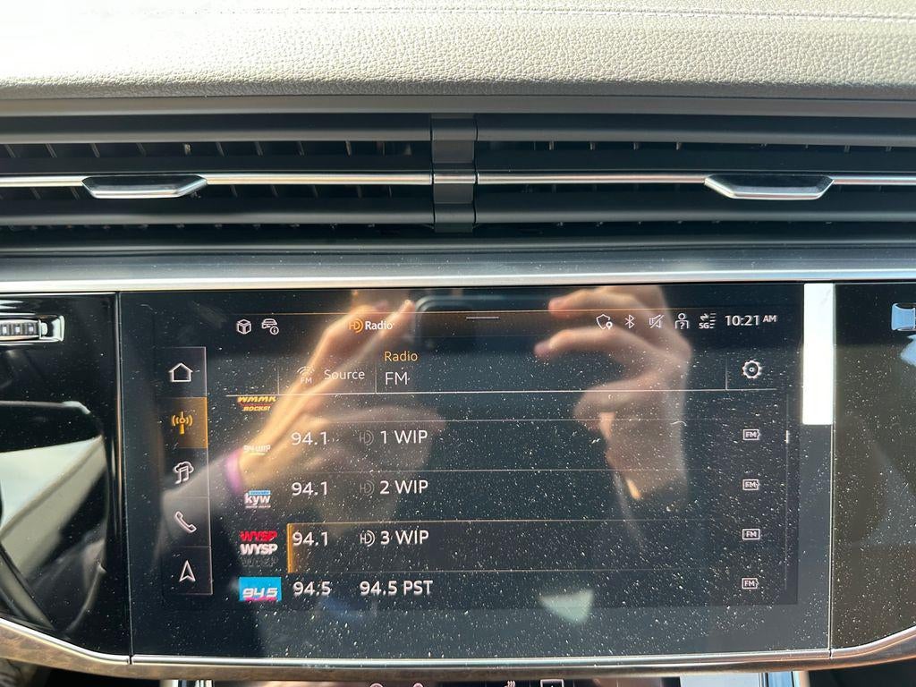 2026 Audi Q8 Premium plus