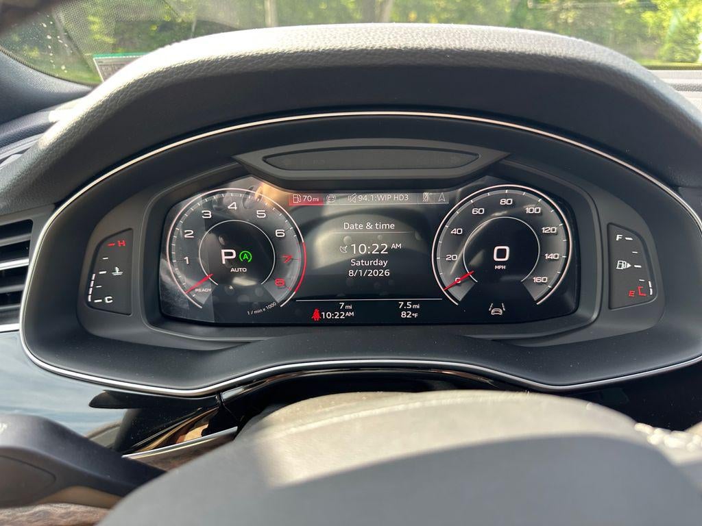 2026 Audi Q8 Premium plus