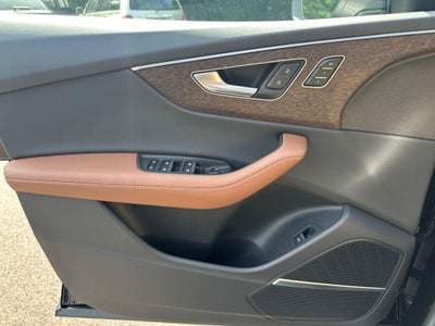 2026 Audi Q8 Premium plus