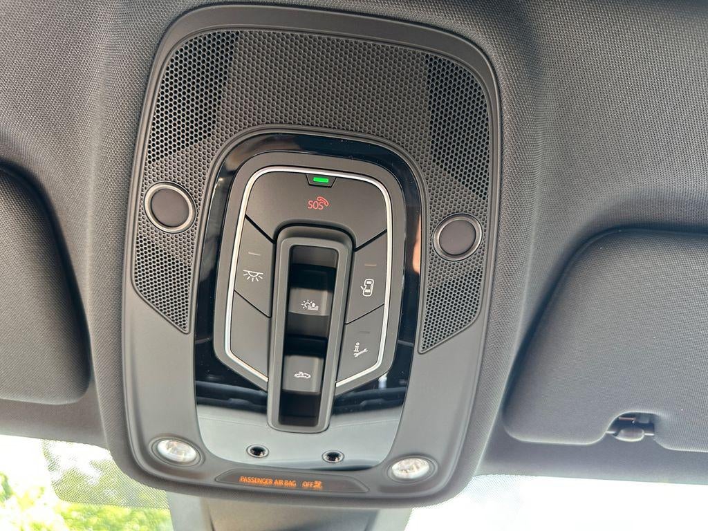 2026 Audi Q8 Premium plus