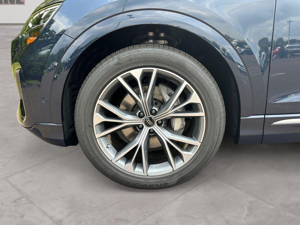 2026 Audi Q8 Premium plus