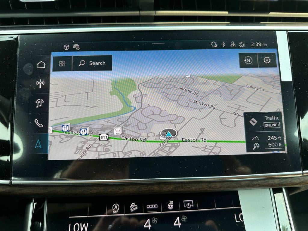 2026 Audi Q8 Premium plus
