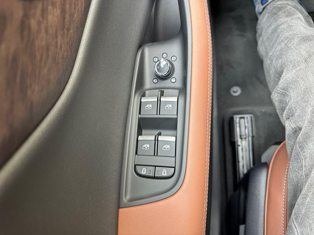 2026 Audi Q8 Premium plus
