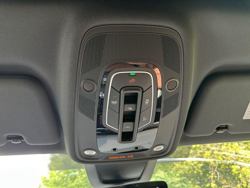 2026 Audi Q8 Premium plus