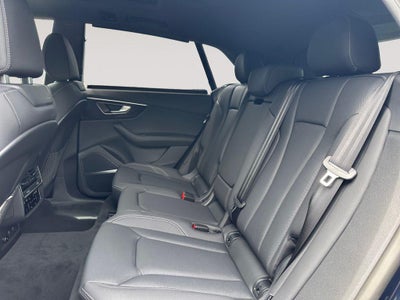 2026 Audi Q8 Premium plus