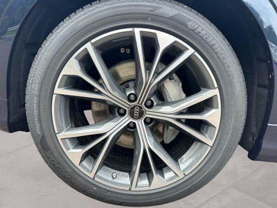 2026 Audi Q8 Premium plus