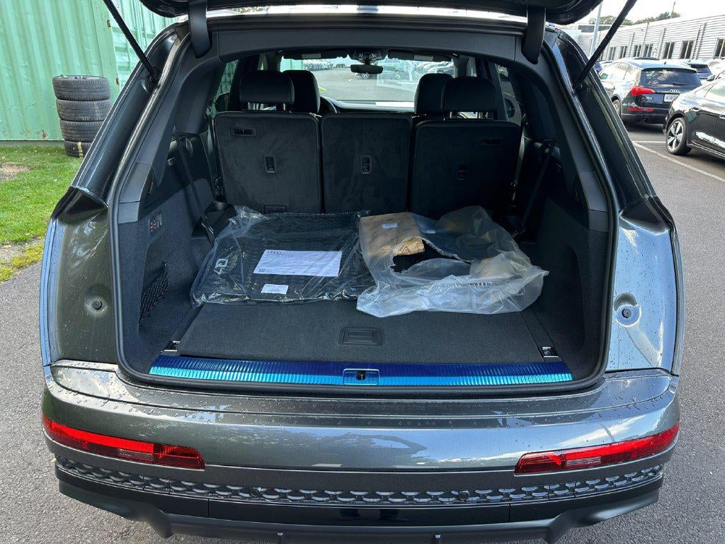 2026 Audi Q7 Premium