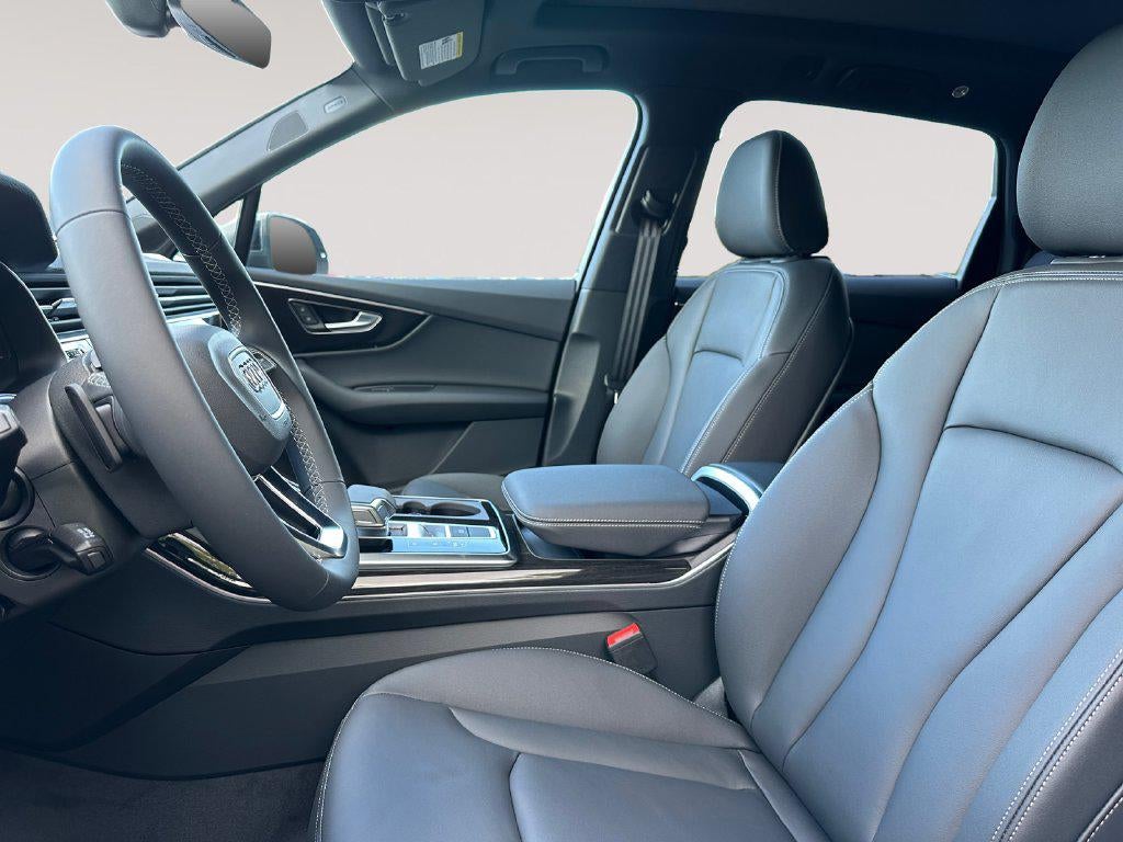2026 Audi Q7 Premium