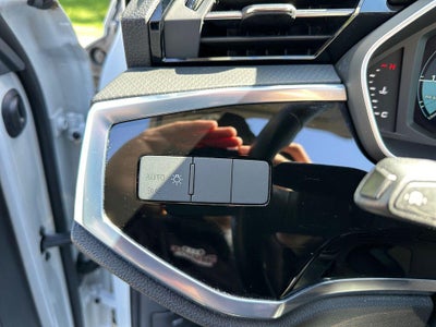 2022 Audi Q3 Premium 45 TFSI S line quattro Tiptronic
