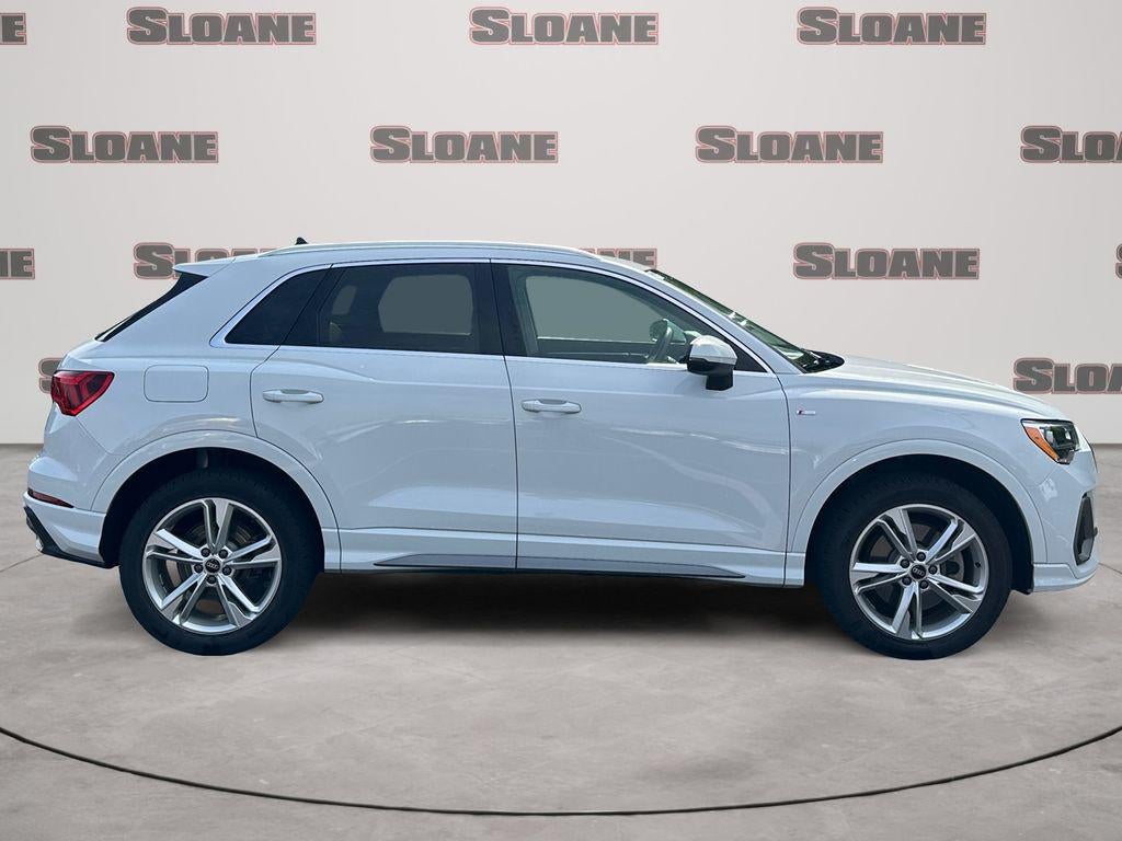 2022 Audi Q3 Premium 45 TFSI S line quattro Tiptronic