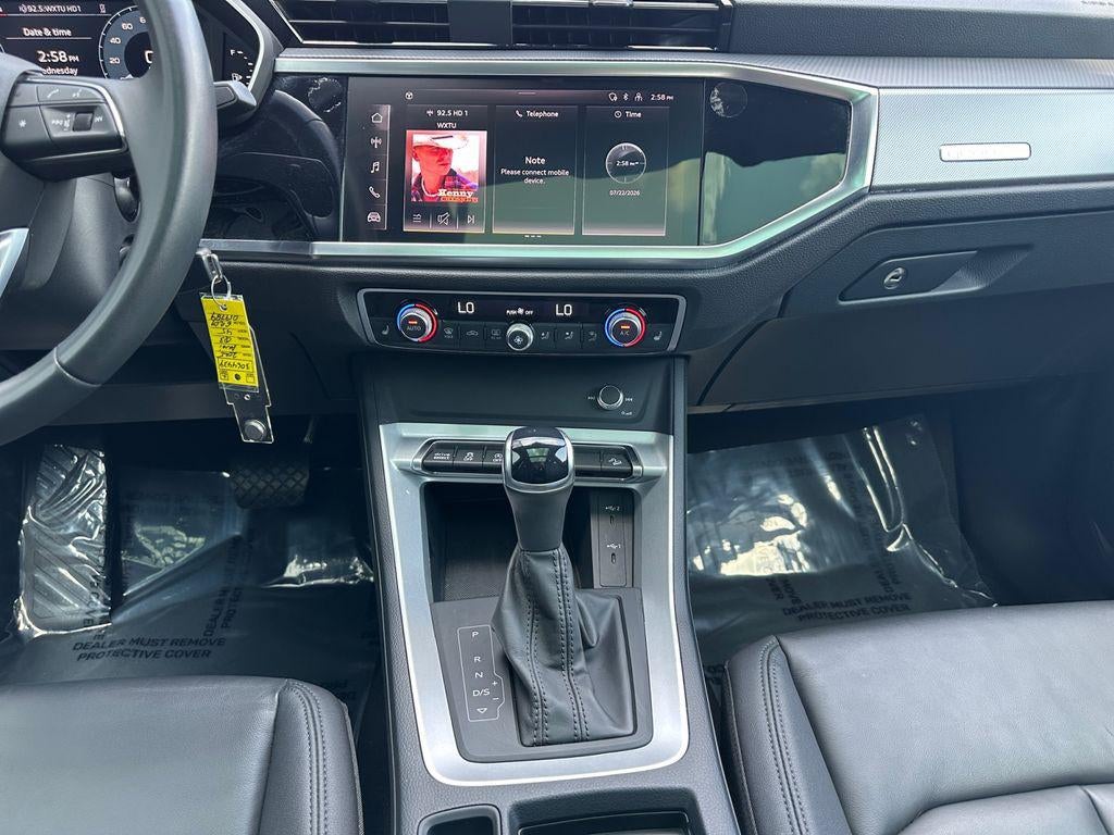 2025 Audi Q3 Premium 45 TFSI S line quattro Tiptronic