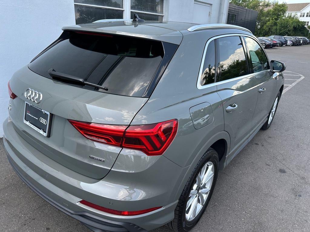2025 Audi Q3 Premium 45 TFSI S line quattro Tiptronic