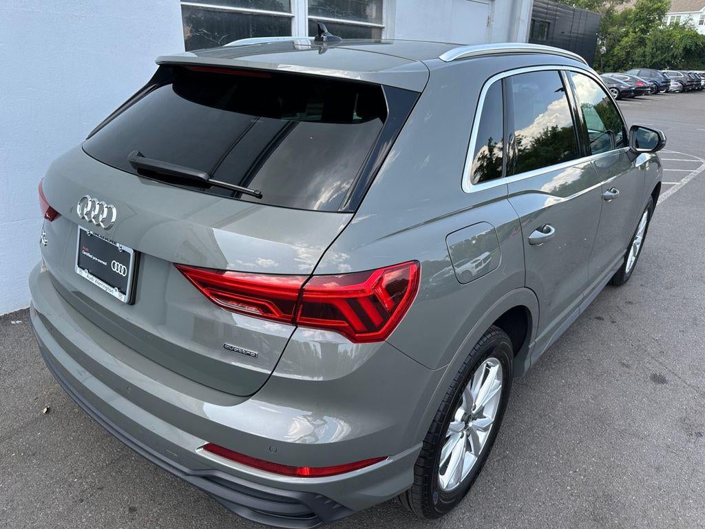2025 Audi Q3 Premium 45 TFSI S line quattro Tiptronic