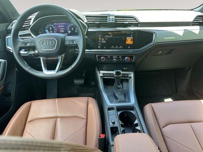 2025 Audi Q3 Premium 45 TFSI S line quattro Tiptronic