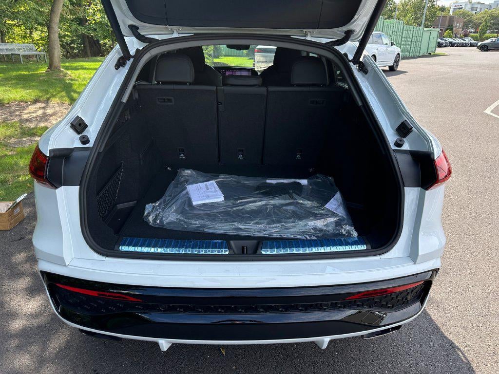 2026 Audi Q5 Sportback Premium Plus TFSI quattro S tronic