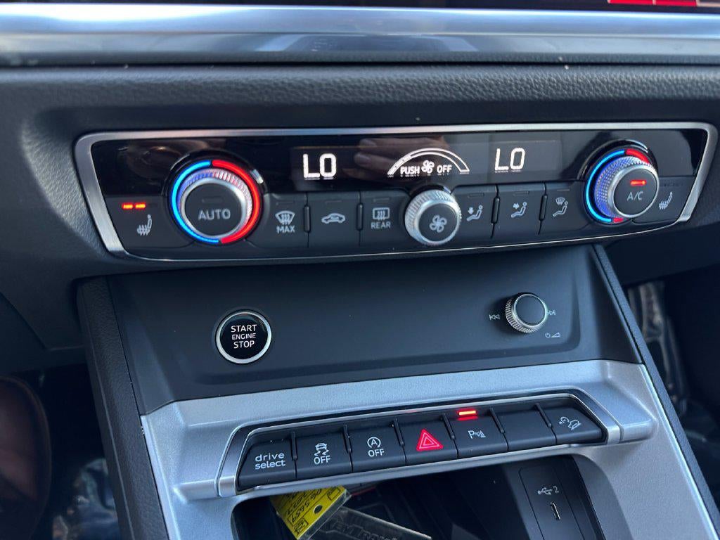 2024 Audi Q3 Premium Plus 45 TFSI S line quattro Tiptronic