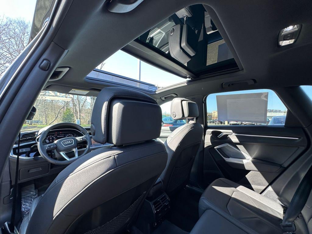 2023 Audi Q3 Premium Plus 45 TFSI S line quattro Tiptronic