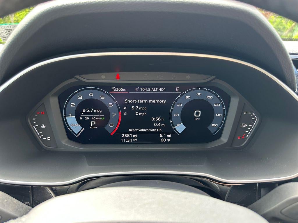 2025 Audi Q3 Premium 45 TFSI S line quattro Tiptronic