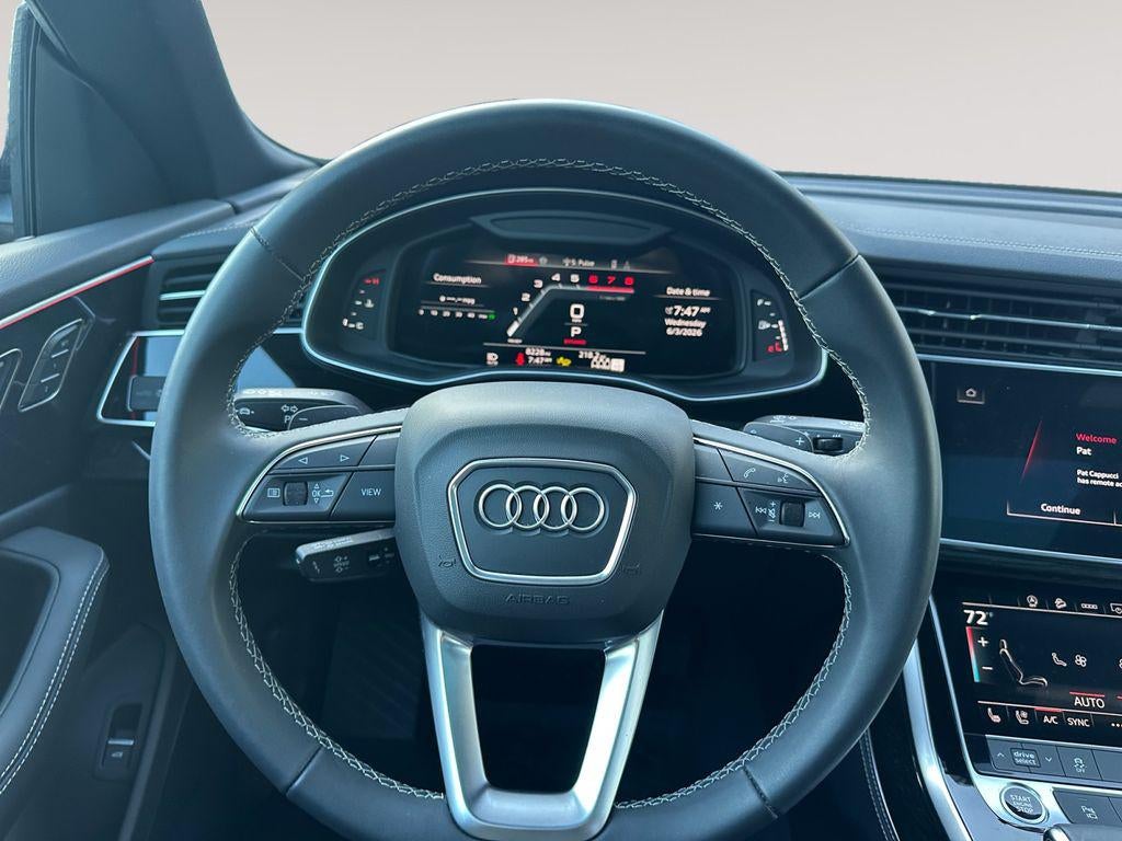 2025 Audi Q8 Premium Plus 55 TFSI quattro