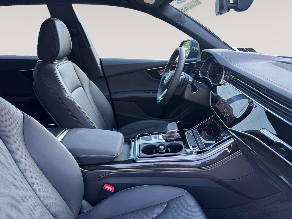 2025 Audi Q8 Premium Plus 55 TFSI quattro