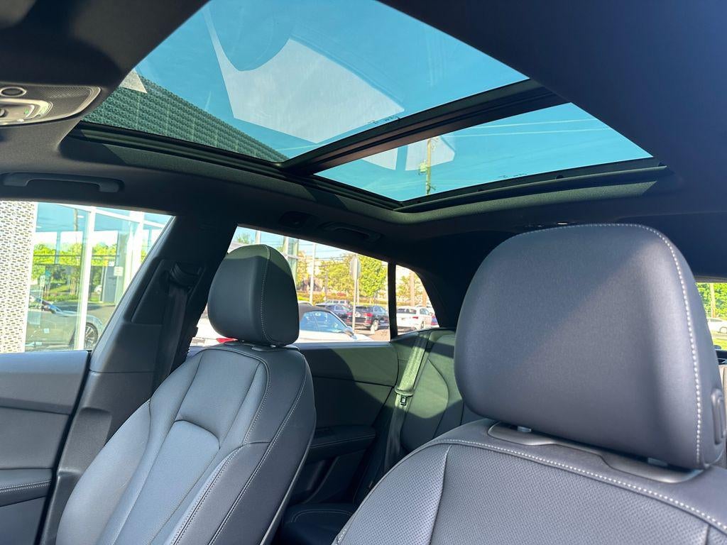 2025 Audi Q8 Premium Plus 55 TFSI quattro