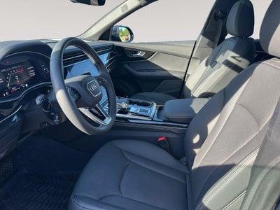 2025 Audi Q8 Premium Plus 55 TFSI quattro