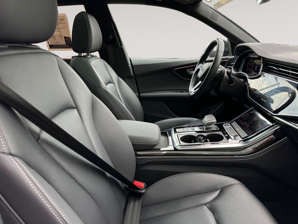 2023 Audi Q8 Premium Plus 55 TFSI quattro Tiptronic