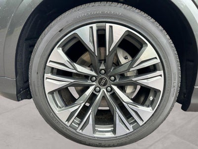 2026 Audi Q8 Premium plus