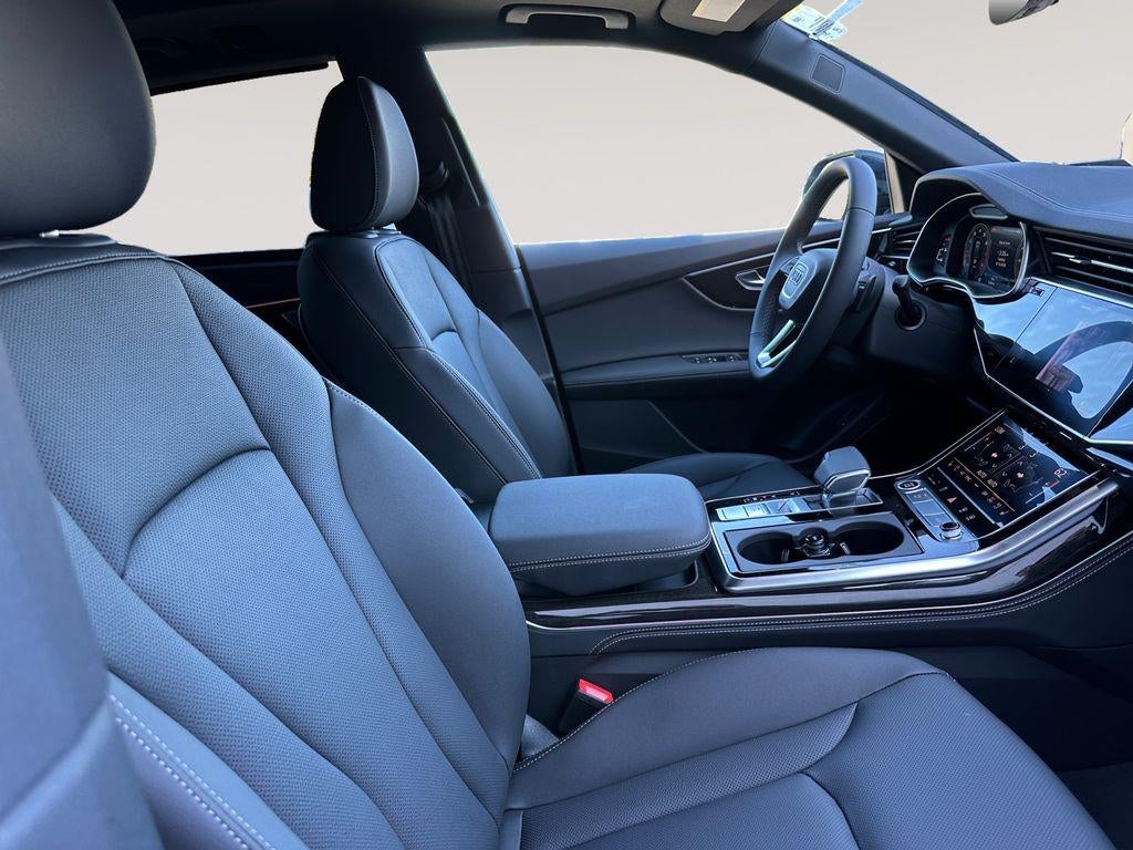 2027 Audi Q8 Premium Plus 55 TFSI quattro Tiptronic