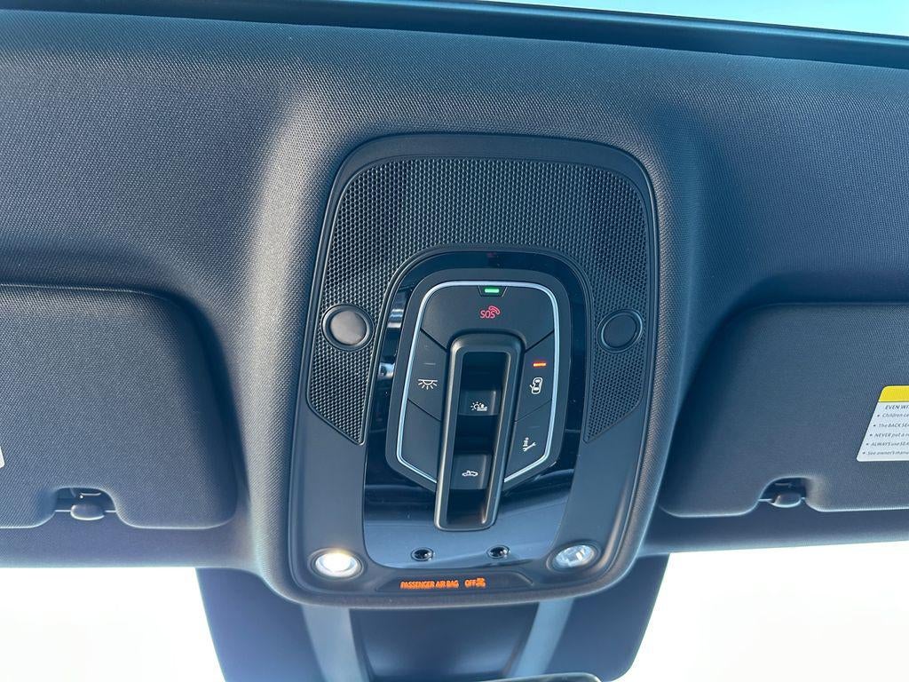 2027 Audi Q8 Premium Plus 55 TFSI quattro Tiptronic