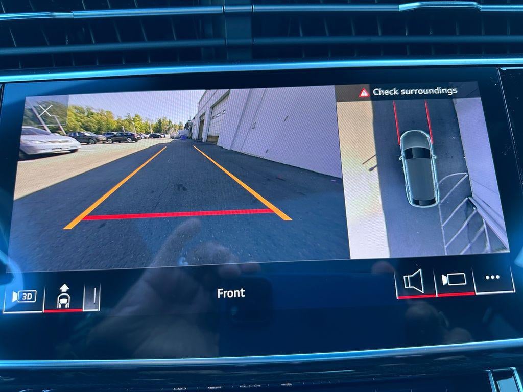 2027 Audi Q8 Premium Plus 55 TFSI quattro Tiptronic