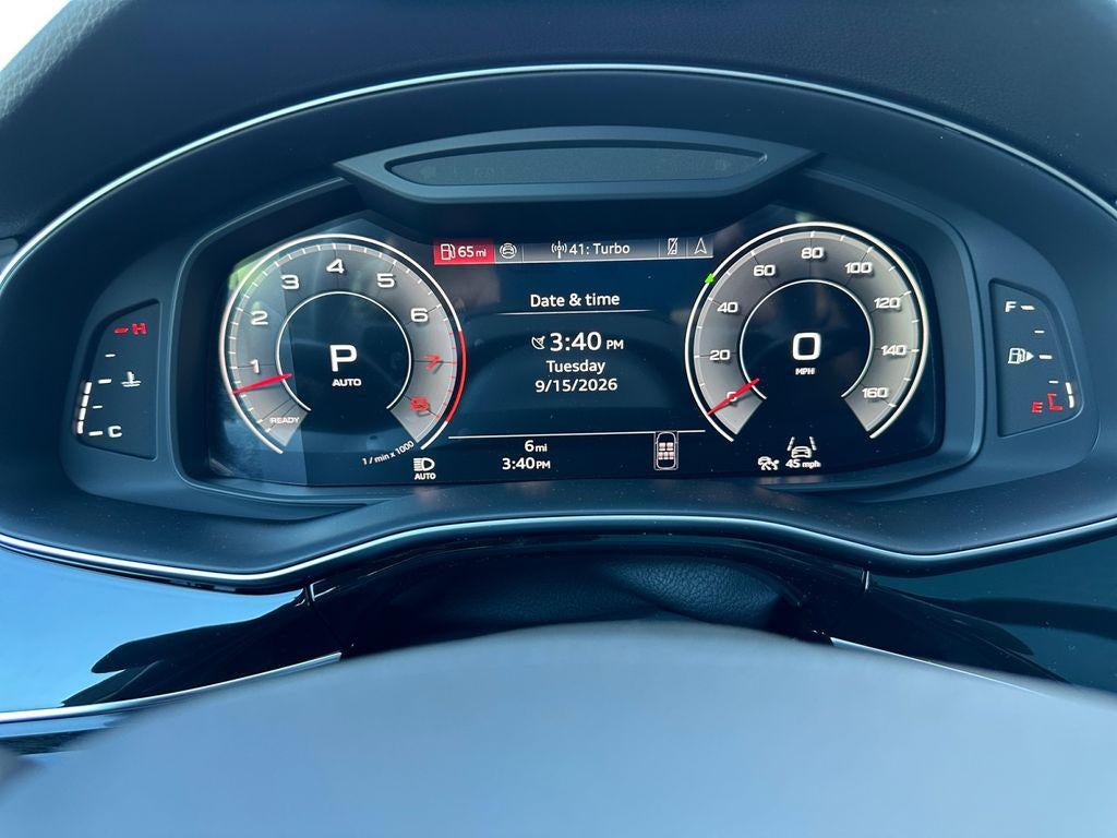 2027 Audi Q8 Premium Plus 55 TFSI quattro Tiptronic
